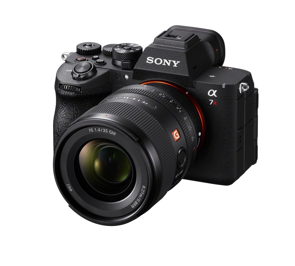 Camera Sony Seri R Class leading performance from studio to savannah: Sony’s new α7R VI ...